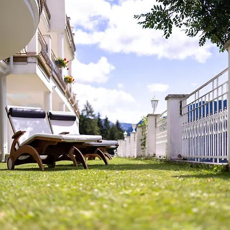B&B Das Land-Palais - Private Mountain Hideaway Selva dei Molini Exterior foto