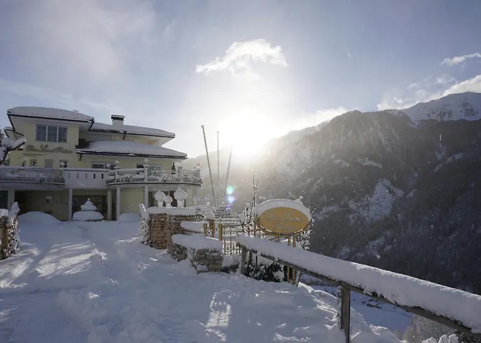 B&B Das Land-Palais - Private Mountain Hideaway
