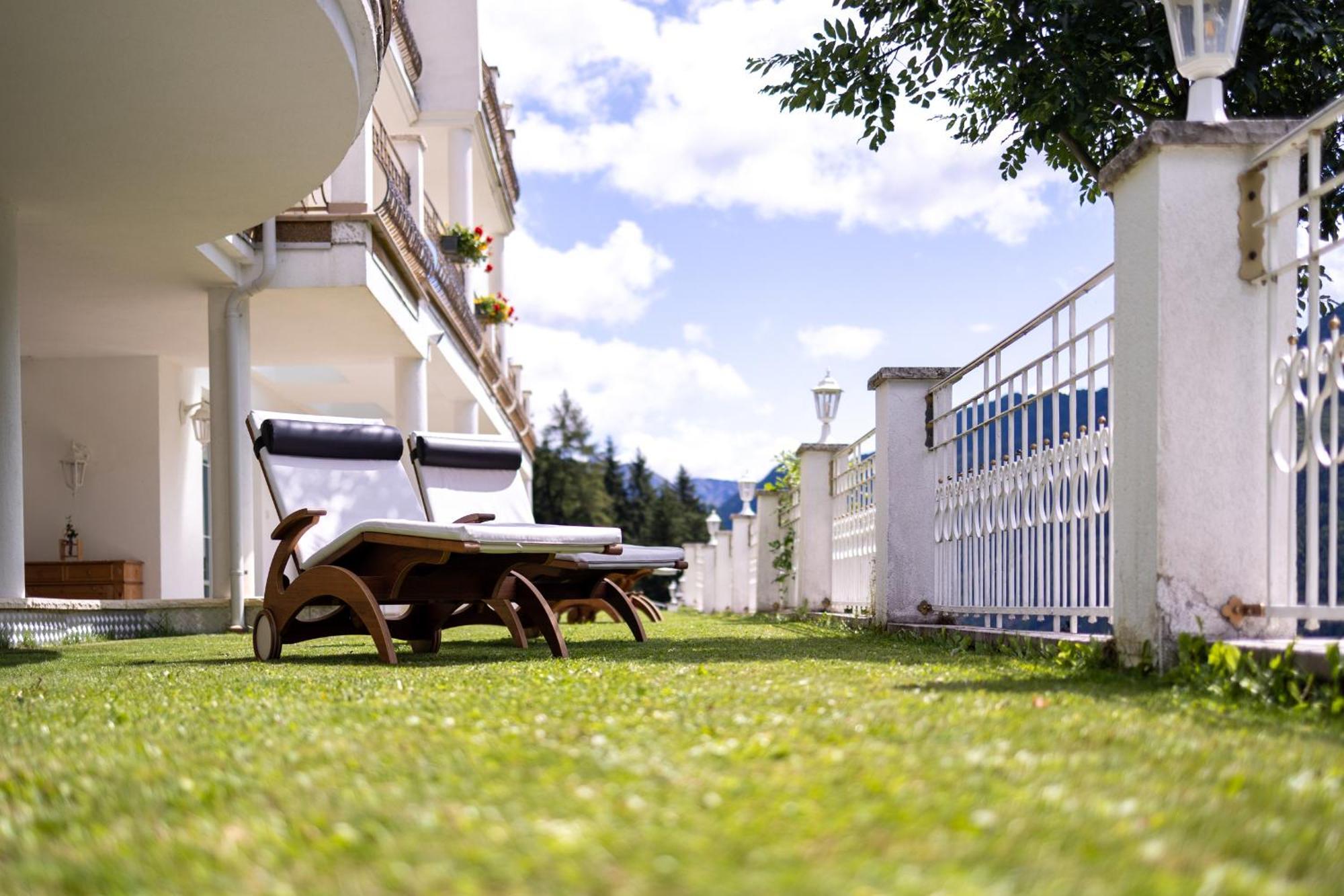 Bed & Breakfast Land-palais - Private Mountain Hideaway Selva dei Molini