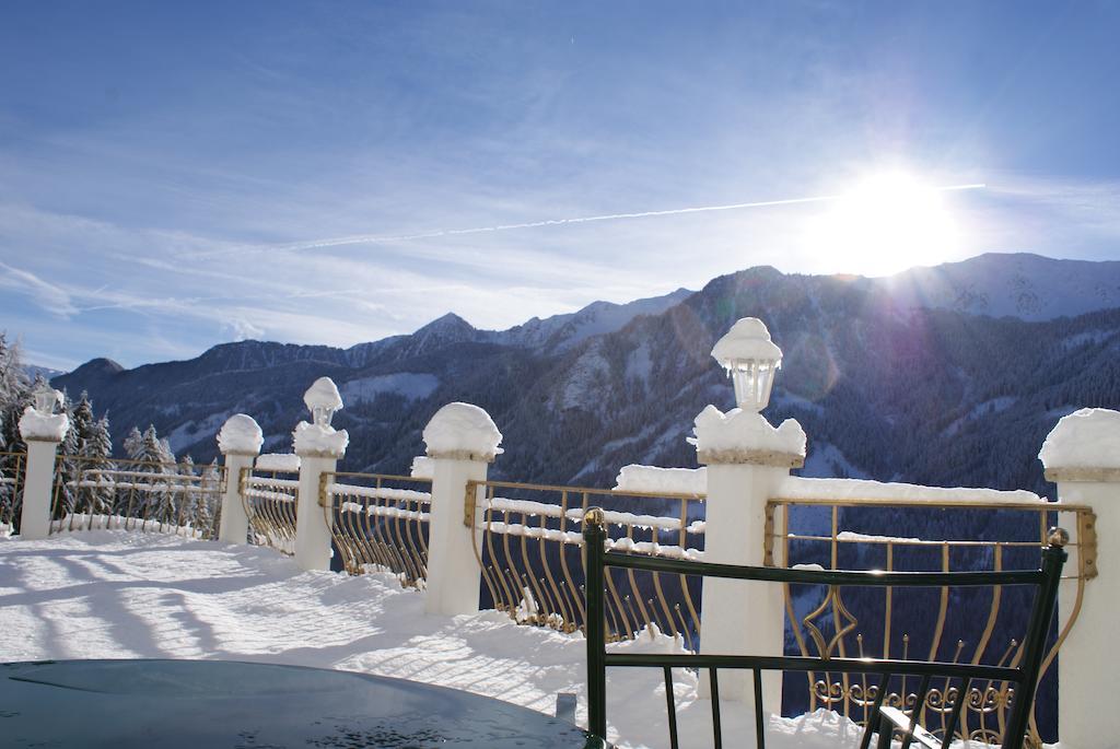 Land-palais - Private Mountain Hideaway Bed & Breakfast 5*